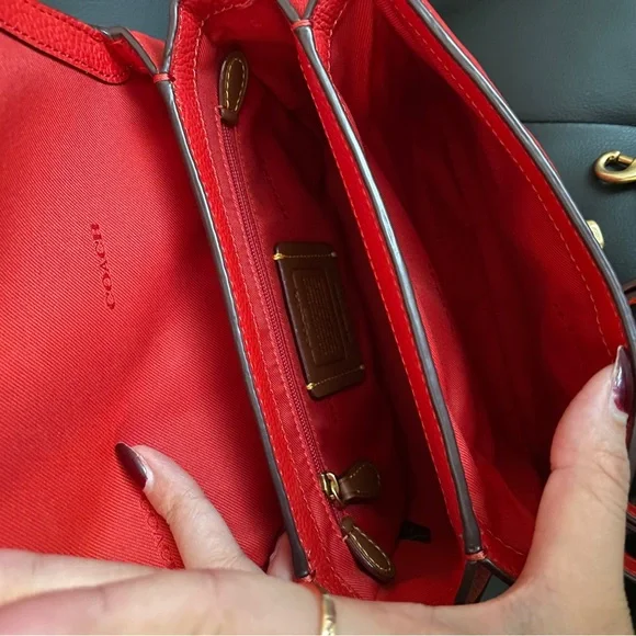 Coach Cassie 19 - Sport Red - Picture 4 of 4